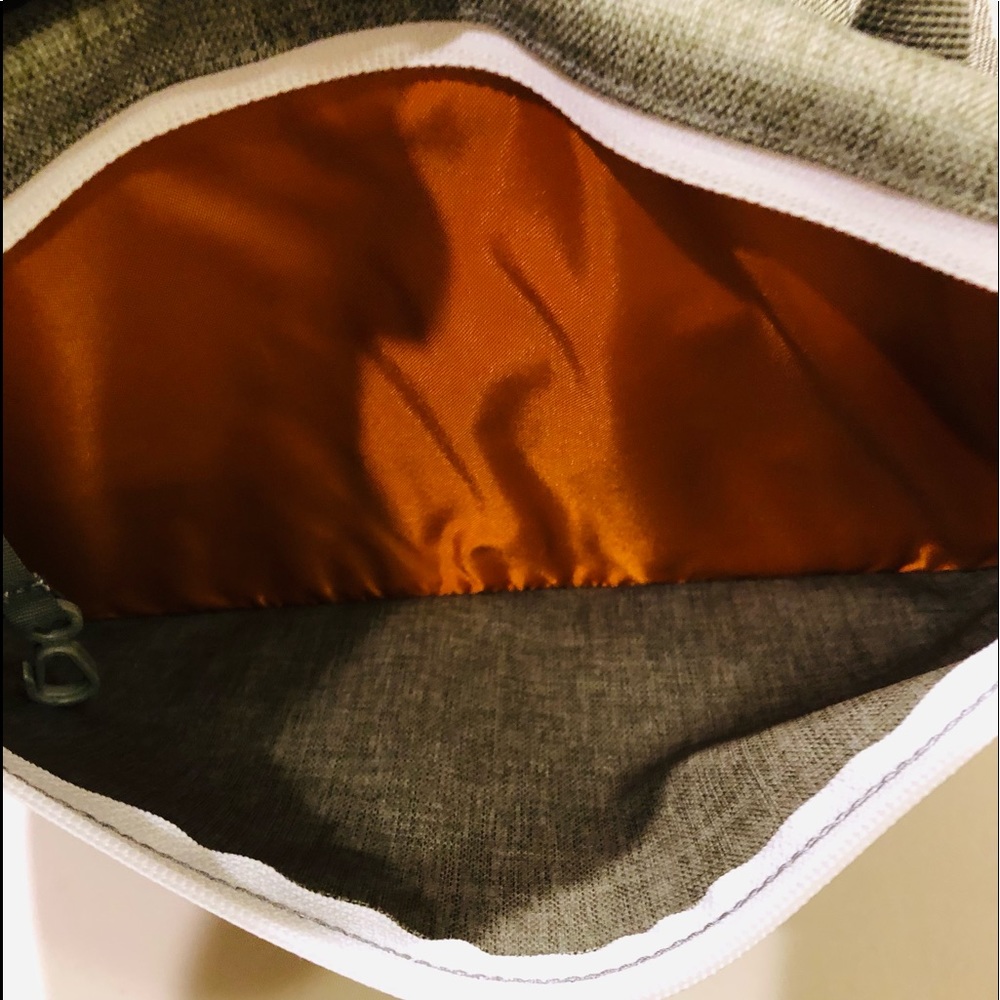doTerra Backpack - Picture 14 of 16
